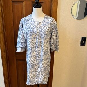 INTERMIX Blue and White Tunic Top Size